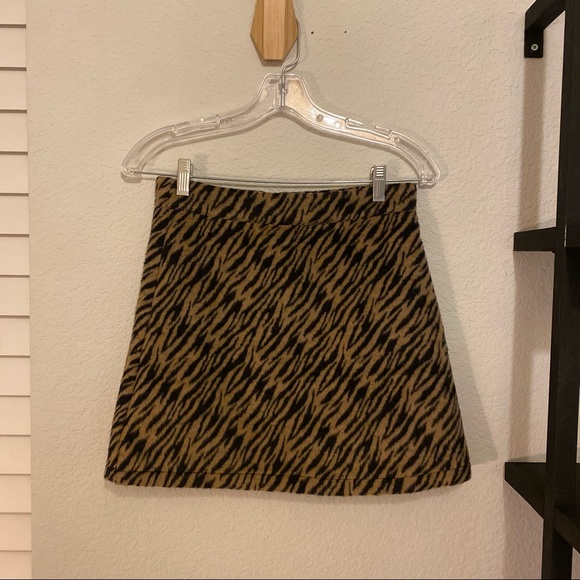 Two Piece Co-Ord Set - Picture 7 of 8